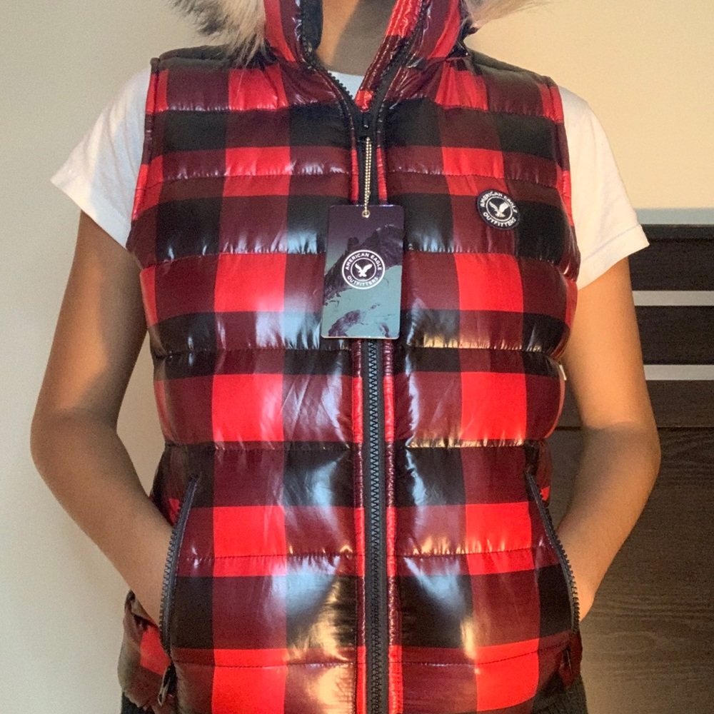 NWT American Eagle vest